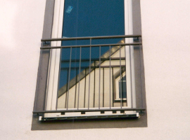 Fenstergitter verzinkt und lackiert